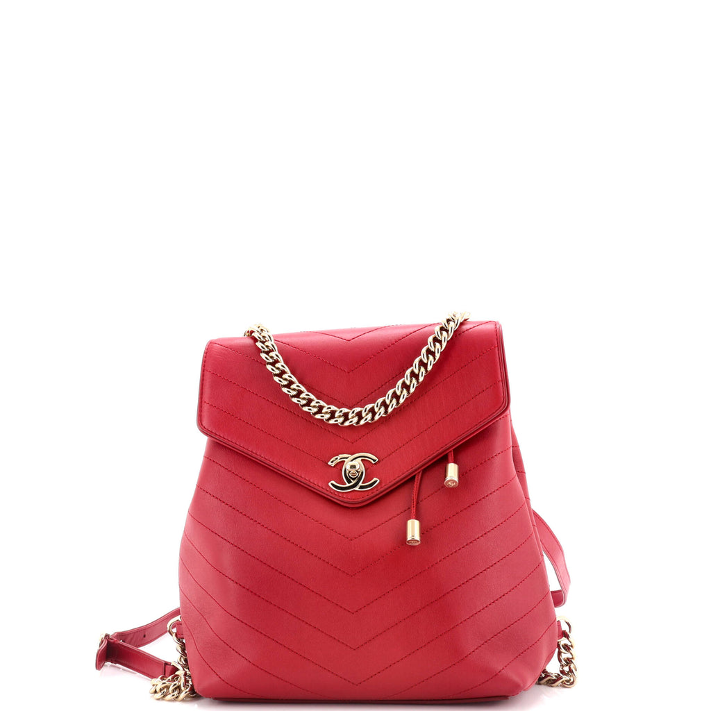 Chanel Coco Chevron Backpack Stitched Calfskin Small Red  display picture 3