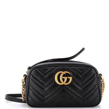 Gucci GG Marmont Shoulder Bag Matelasse Leather Small