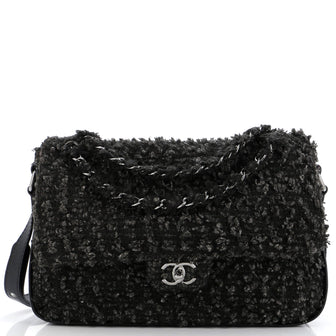 Chanel CC Lock Flap Messenger Bag Tweed Medium