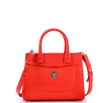 Chanel Neo Executive Tote Grained Calfskin Mini