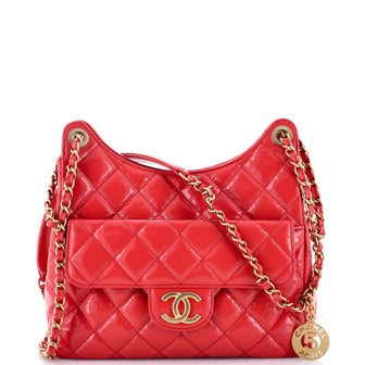 Chanel Wavy CC Hobo Quilted Crumpled Calfskin Medium