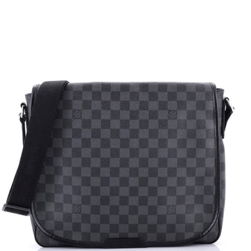 Louis Vuitton Daniel Messenger Bag Damier Graphite MM