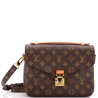 Louis Vuitton Pochette Metis Monogram Canvas