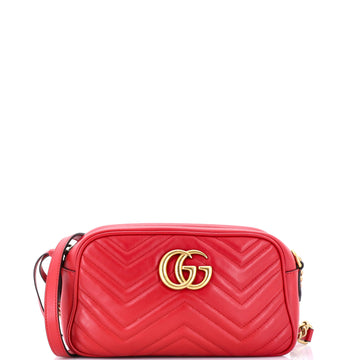 Gucci GG Marmont Shoulder Bag Matelasse Leather Small