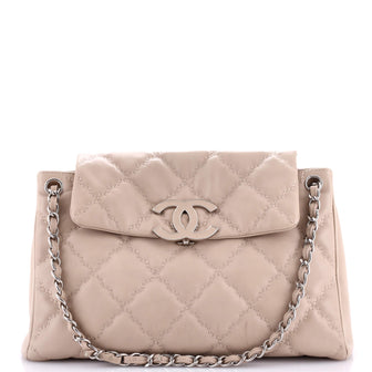 Chanel Double Stitch Hamptons Accordion Flap Tote Quilted Calfskin Large