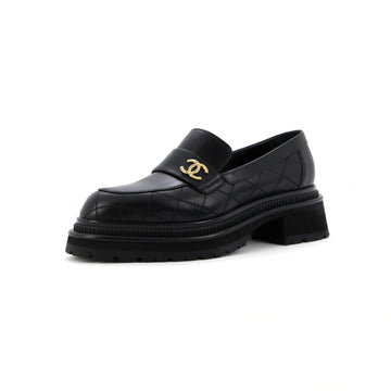 Chanel Women's CC Loafers Quilted Leather