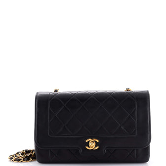 Chanel Vintage CC Chain Flap Bag Quilted Lambskin Medium
