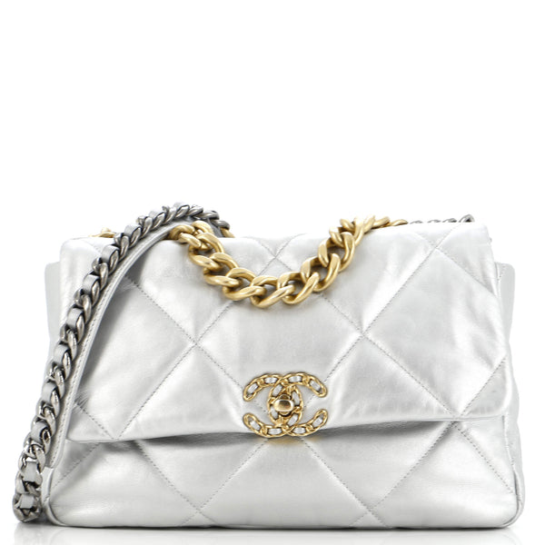 CHANELN゜19 Chanel 19 Flap Bag Stitched Metallic Goatskin Medium Silver 3115934