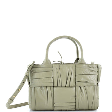 Bottega Veneta Arco Tote Maxi Intrecciato Plisse Leather Small