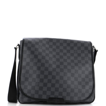 Louis Vuitton Daniel Messenger Bag Damier Graphite MM