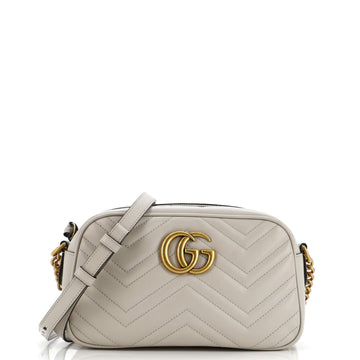 Gucci GG Marmont Shoulder Bag Matelasse Leather Small