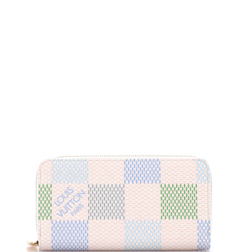 Louis Vuitton Zippy Wallet Limited Edition Damierlicious Giant