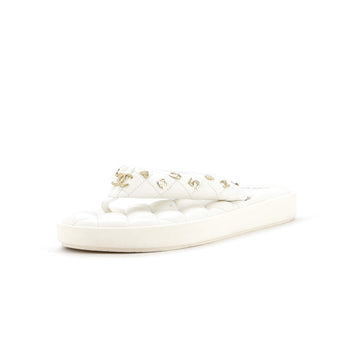 Chanel Women's Charm Padded Thong Sandals Quilted Lambskin