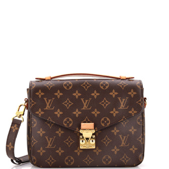 Louis Vuitton Pochette Metis Monogram Canvas