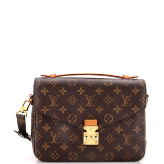 Louis Vuitton Pochette Metis Monogram Canvas