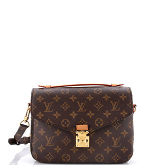 Louis Vuitton Pochette Metis Monogram Canvas