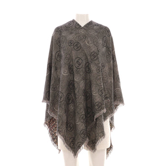 Chanel Women's All Over CC Reversible Shawl Cashemere