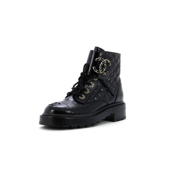 Chanel Women's Chain CC Cap Toe Lace Up Combat Boots Quilted Shiny Calfskin
