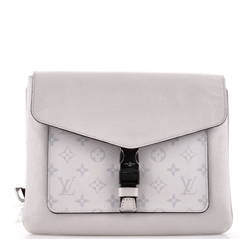 Louis Vuitton Outdoor Flap Messenger Monogram Taigarama