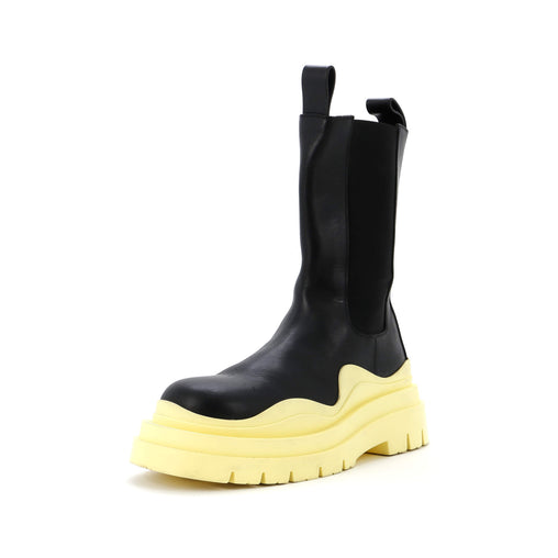 Bottega Veneta Men's Tire Chelsea Boots Leather and Rubber Black Bottega Veneta Men's Tire Chelsea Boots Leather and Rubber Black