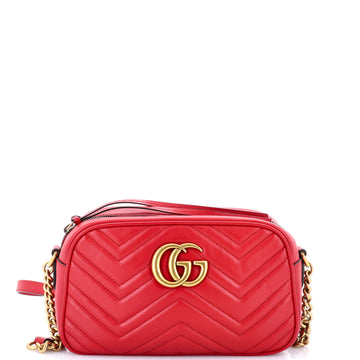 Gucci GG Marmont Shoulder Bag Matelasse Leather Small