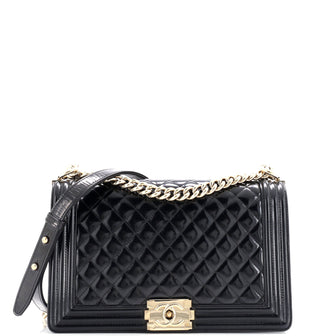Chanel Boy Flap Bag Quilted Patent New Medium