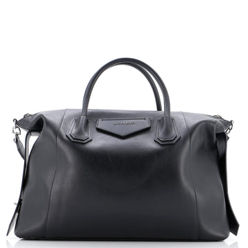 Givenchy Antigona Soft Bag Leather Medium