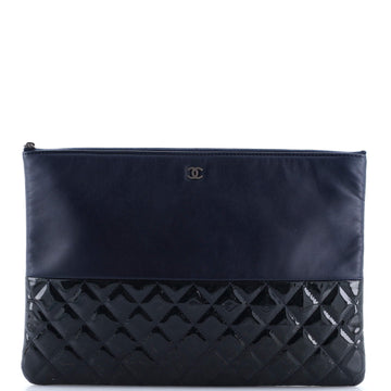 O Case Clutch Lambskin and Quilted Patent Large