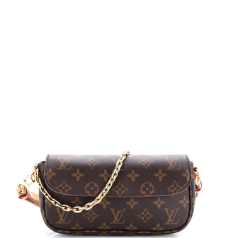 Louis Vuitton Ivy Wallet on Chain Monogram Canvas