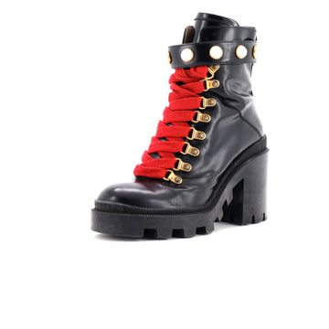 Gucci Women's Heeled Lace Up Combat Ankle Boots Leather with Faux Pearls