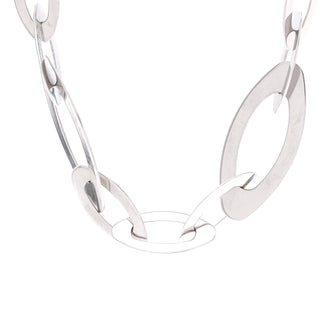 Roberto Coin Chic and Shine Oval Link Necklace 18K White Gold with Blue Sapphires