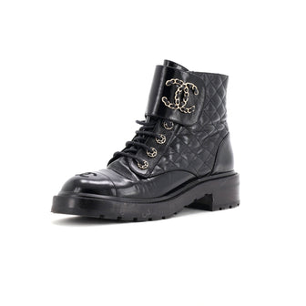Chanel Women's Chain CC Cap Toe Lace Up Combat Boots Quilted Shiny Calfskin
