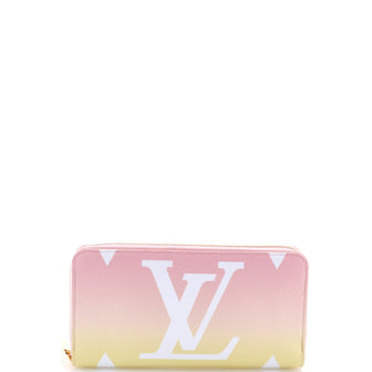 Louis Vuitton Zippy Wallet By The Pool Monogram Giant