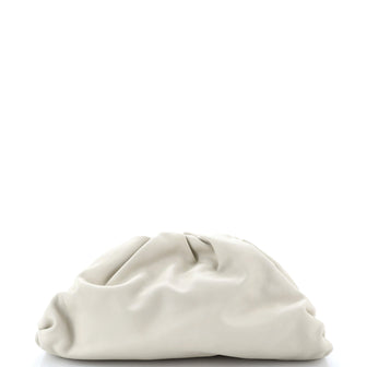 Bottega Veneta The Pouch Leather Teen