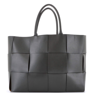 Bottega Veneta Arco Tote Maxi Intrecciato Leather Large