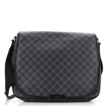 Louis Vuitton Daniel Messenger Bag Damier Graphite GM