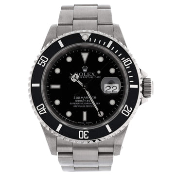 Rolex Oyster Perpetual Submariner Date Automatic Watch Stainless Steel 40