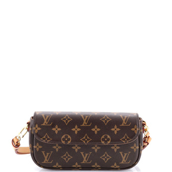 Louis Vuitton Ivy Wallet on Chain Monogram Canvas