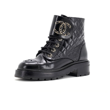 Chanel Women's Chain CC Cap Toe Lace Up Combat Boots Quilted Shiny Calfskin