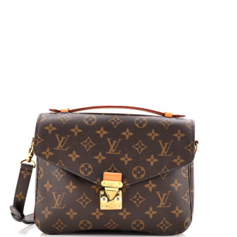 Louis Vuitton Pochette Metis Monogram Canvas