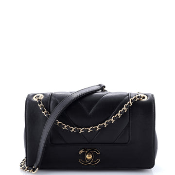 Chanel Mademoiselle Vintage Flap Bag Chevron Sheepskin Small