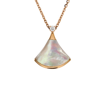 Bvlgari Divas' Dream Pendant Necklace 18K Rose Gold with Mother of Pearl and Diamond Small