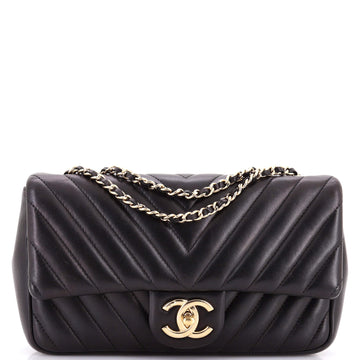 Chanel Surpique CC Flap Bag Chevron Lambskin Medium