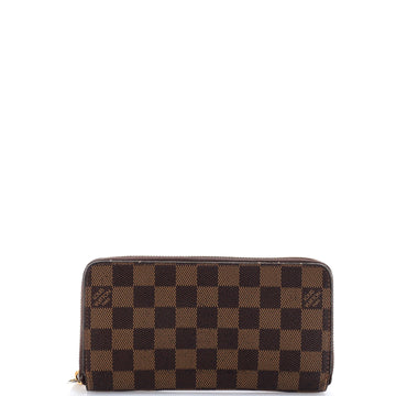 Louis Vuitton Zippy Wallet Damier