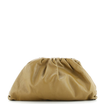 Bottega Veneta The Pouch Leather Teen