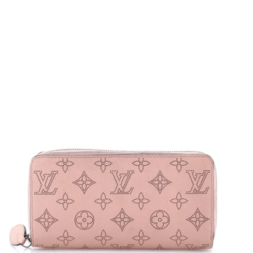 Louis Vuitton Zippy Wallet Mahina Leather