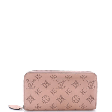 Louis Vuitton Zippy Wallet Mahina Leather
