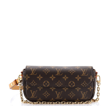Louis Vuitton Ivy Wallet on Chain Monogram Canvas