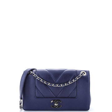 Chanel Mademoiselle Vintage Flap Bag Chevron Sheepskin Small