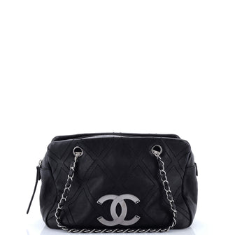 Chanel Diamond Stitch Tote Calfskin Small